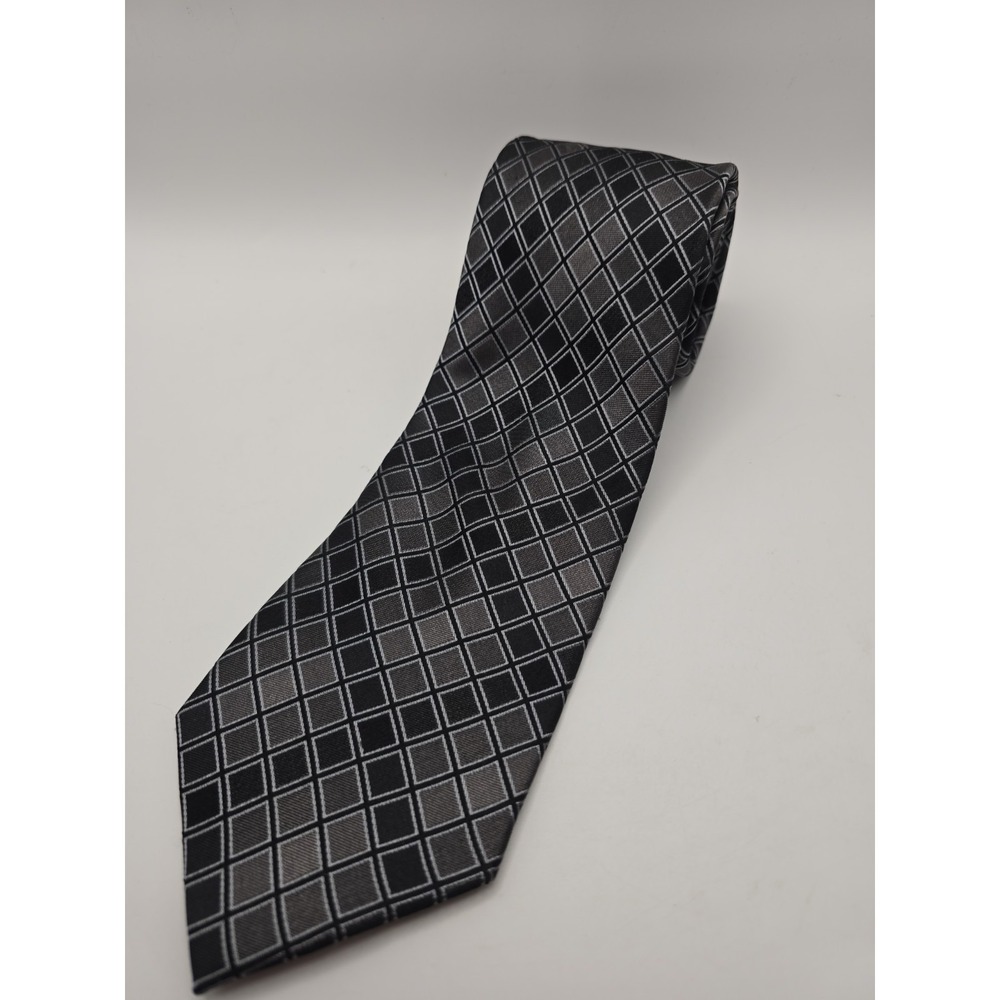 George 100% Silk Tie Black And Gray Diamond Pattern